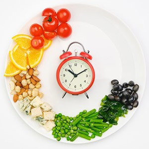 رژیم فستینگ: راهنمای کامل برای تناسب اندام و سلامتی