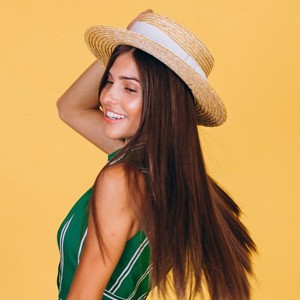 بهترین کلینیک زیبایی پوست و مو در بابل | راهنمای کامل درمان و زیبایی در مازندران